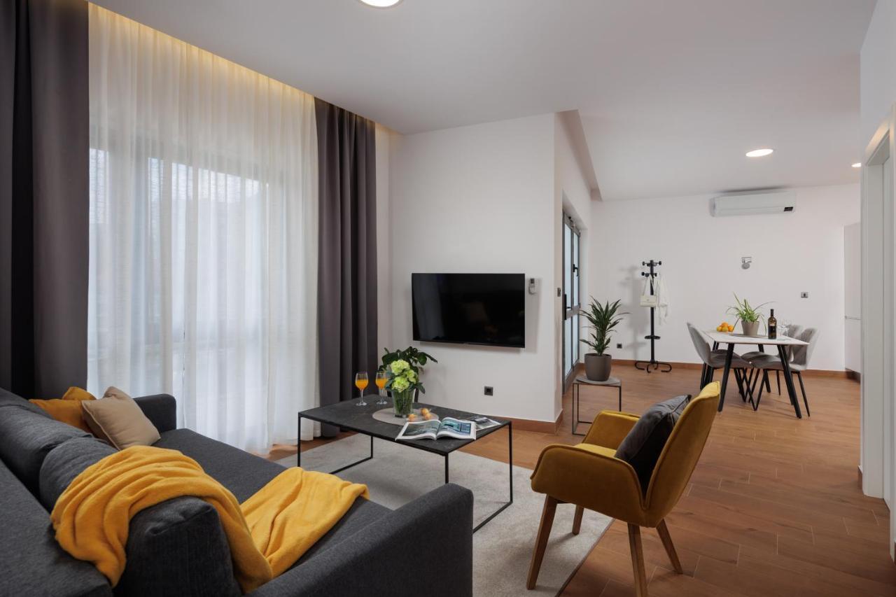 Terra 5 Deluxe Apartment On The Ground Floor With Private Parking リエカ エクステリア 写真